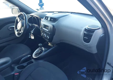 2015 Kia Soul z USA, uszkodzony, nr VIN KNDJN2A29F7767170